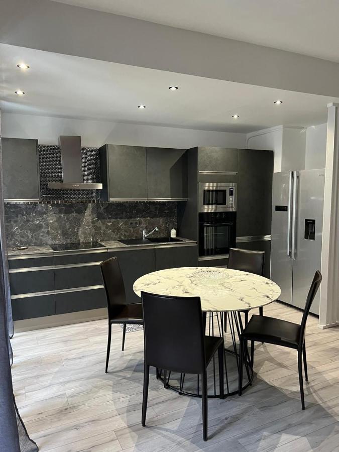 Gorgeous 2 Bedrooms Holiday Apartement Nizza Esterno foto