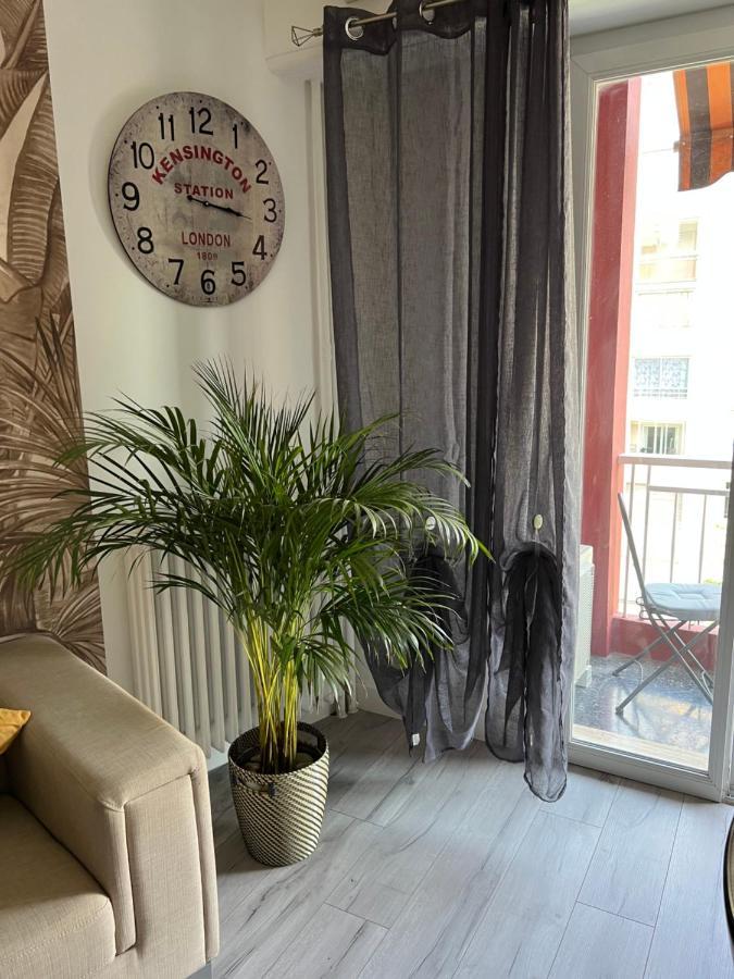 Gorgeous 2 Bedrooms Holiday Apartement Nizza Esterno foto
